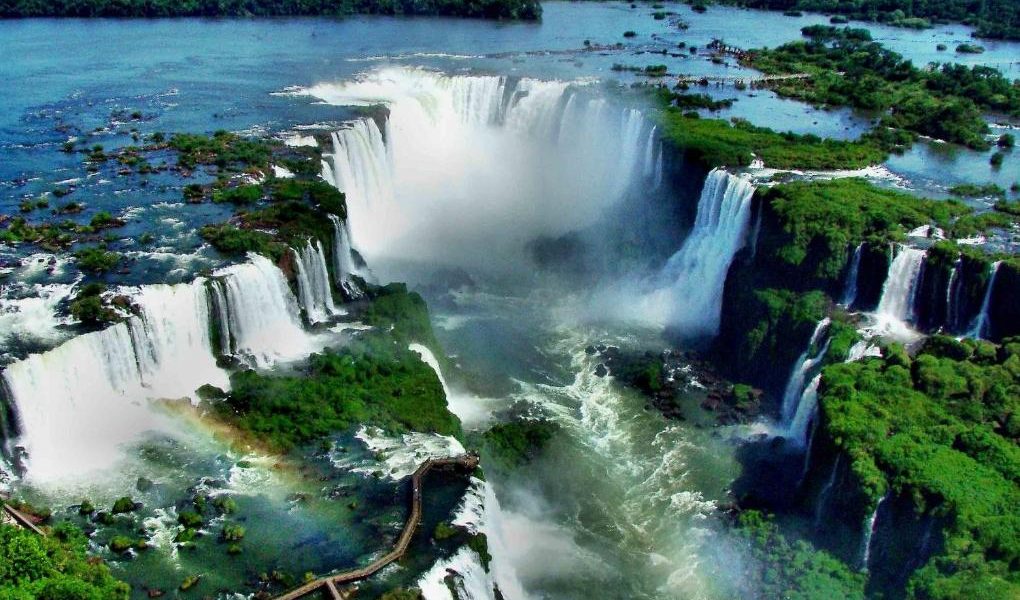 Breathtaking View of Iguazu Falls 1 Breathtaking View of Iguazu Falls