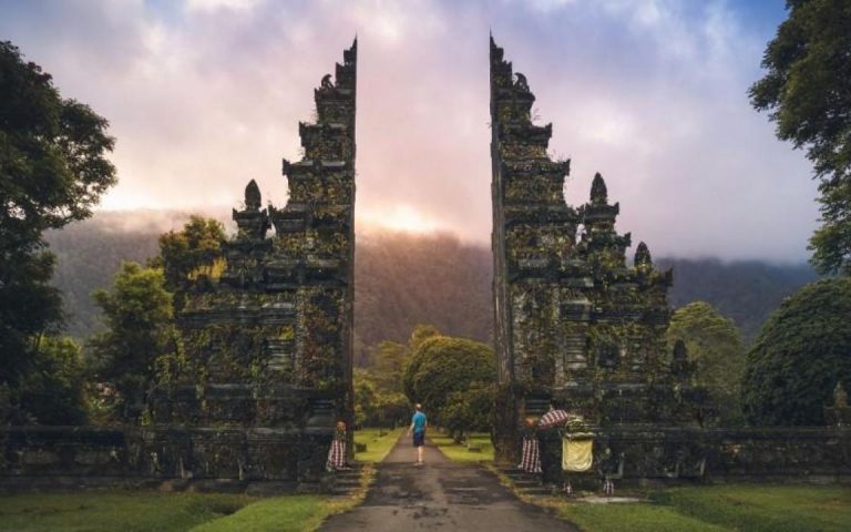 Handara, Gateway to Heaven - Explorer 156 Handara Gateway to Heaven Explorer