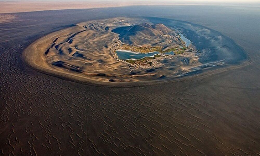 Unusual Formation in the Middle of the Desert, Mosquito Crater 1 Unusual Formation in the Middle of the Desert Mosquito Crater