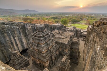 Ellora Caves and Kailasha Temple with its Extraordinary Construction 91 Ellora Caves and Kailasha Temple with its Extraordinary Construction