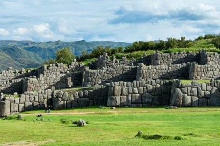 10 Mysterious Structures Pointing to Extraterrestrials 196 10 Mysterious Structures Pointing to Extraterrestrials