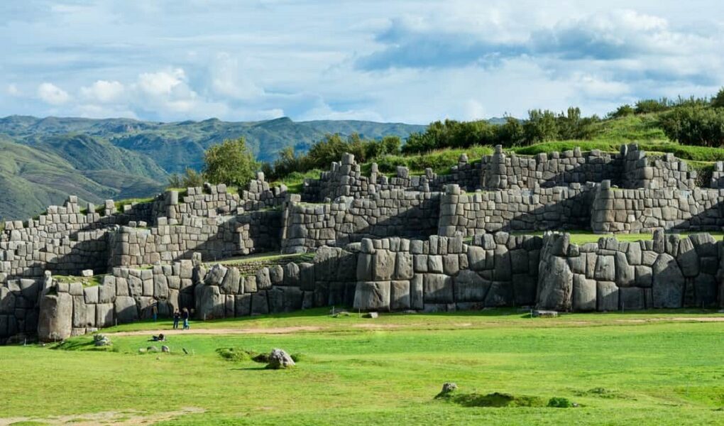 10 Mysterious Structures Pointing to Extraterrestrials 1 10 Mysterious Structures Pointing to