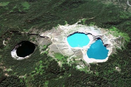 Color-Changing Lakes of Spirits; Kelimutu Mountain Lakes 80 Color Changing Lakes of Spirits Kelimutu Mountain Lakes