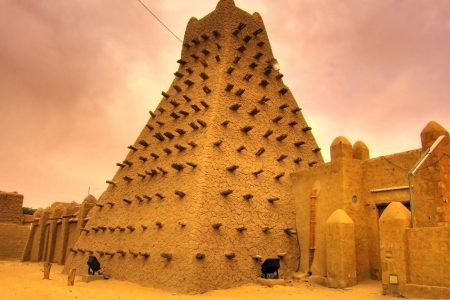 Once the Richest Islamic City in the World; Timbuktu 80 Once the Richest Islamic City in the World Timbuktu