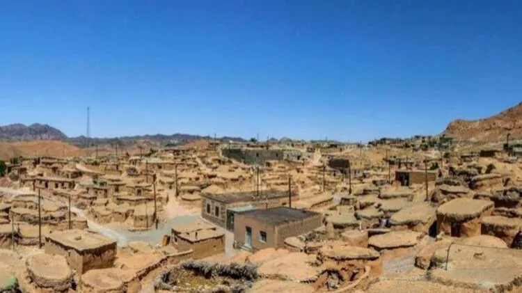 Makhunik Village where the Dwarves Lived in Iran 1 Makhunik Village where the Dwarves Lived in Iran.webp