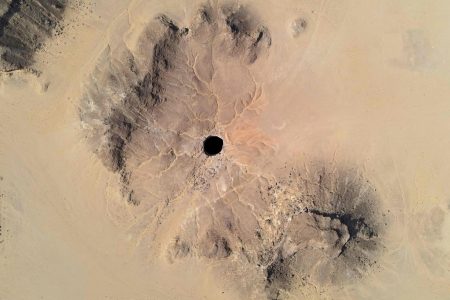 The Hell Well Berehut in Yemen - Explorer 30 The Hell Well Berehut in Yemen Explorer
