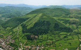 Are the Bosnian Pyramids Hidden? - Explorer 8 Are the Bosnian Pyramids Hidden Explorer