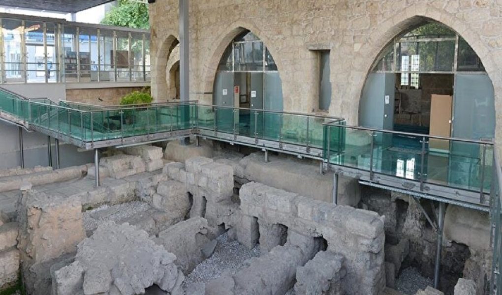 Hz. Prophet Daniel and His Position in Tarsus 1 Hz Prophet Daniel and His Position in Tarsus