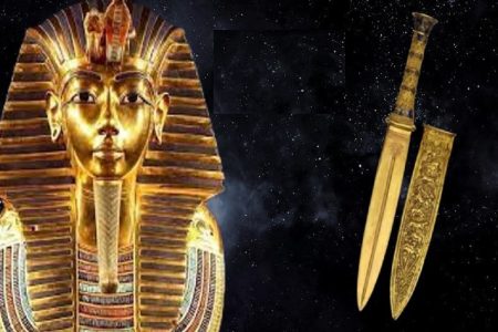 Child King Tutankhamun's Dagger from Space 143 Tutankamonun Hanceri5