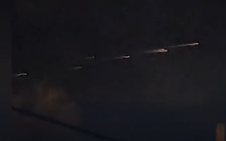 Mysterious Fireballs Spotted in the Sky 6 ates toplari1