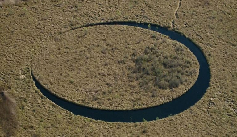 El Ojo Island Rotating on Its Own Axis: Its Formation is Still an Unsolved Mystery! 85 el ojo1