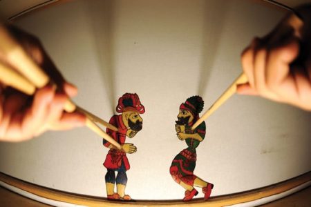 Karagöz and Hacivat: Their Origins and True Identities 183 Hacivat ve Karagoz2