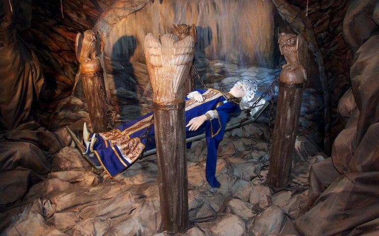 Mysterious Princess of Tisul: The Woman Who Came Out of the 800 Million Years Old Sarcophagus in Siberia! 173 tisul prensesi1