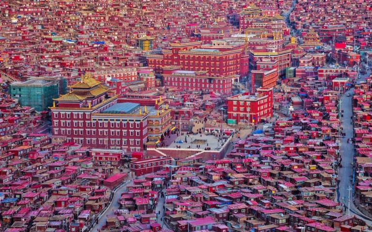 Larung Gar: The World's Largest Buddhist Academy 139 Larung Gar1
