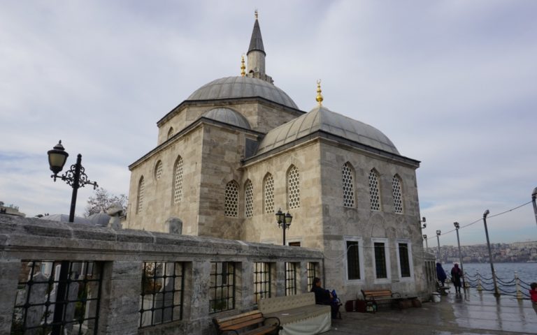 Şemsi Pasha Mosque: No Birds Land in This Mosque! Interesting Story of “Asparagus Mosque” 39 Semsi Pasa Camii Kuskonmaz Cami6
