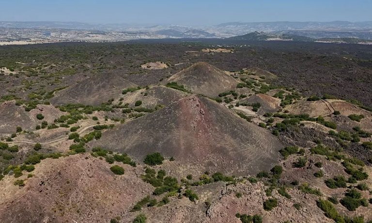 Volcano Eruption Risk in Turkey: Scientists Announced that Magma is Approaching the Surface 55 Turkiyede yanardag patlamaya hazirlaniyor1