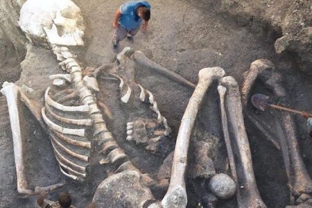 Were There Once Giants on Earth? How Tall Were the First Humans? Traces of the Existence of Giants! 147 Devlerin Bir Zamanlar Var Olduguna Dair Izler