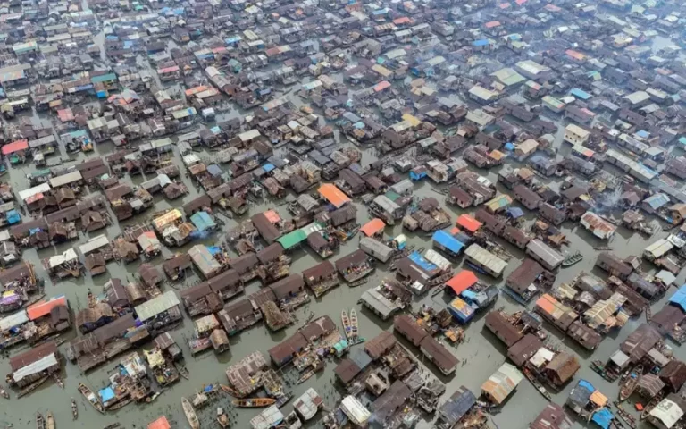 Makoko: Hard Life on Sewage Water! 3 Makoko2 1024x576.webp