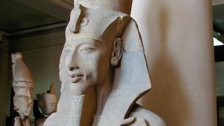 Egyptian Pharaoh Akhenaten, who believed in one God: Hz. Claim to be the Grandson of Prophet Joseph! 3 Akhenaton