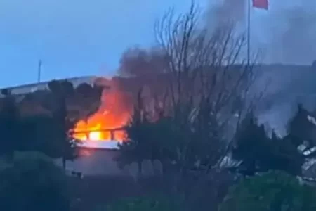 Terrible Explosion at Explosives Factory in Balıkesir: 12 People Lost Their Lives, 5 Injured 11 Balikesirdeki Patlayici Fabrikasinda Feci Patlama.webp