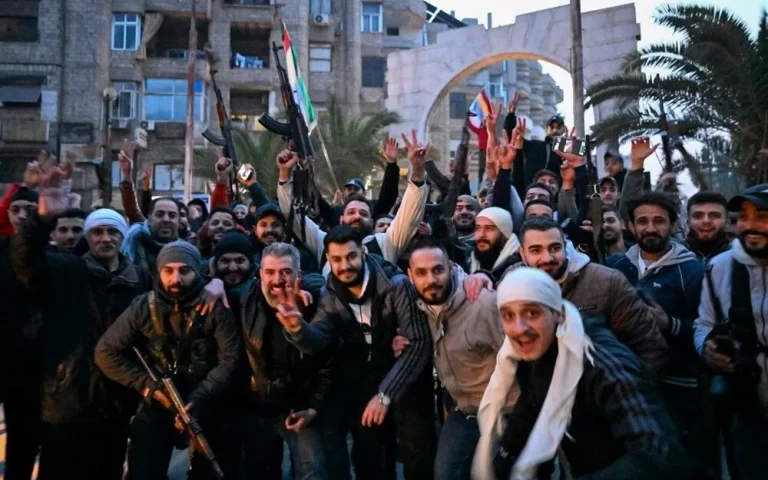 The Collapse of the Assad Regime: Syria Entered a New Era, How Did the World React? 223 Esad Rejiminin Cokusu Suriye Yeni Bir Doneme Girdi Dunya Nasil Tepki Verdi1.webp