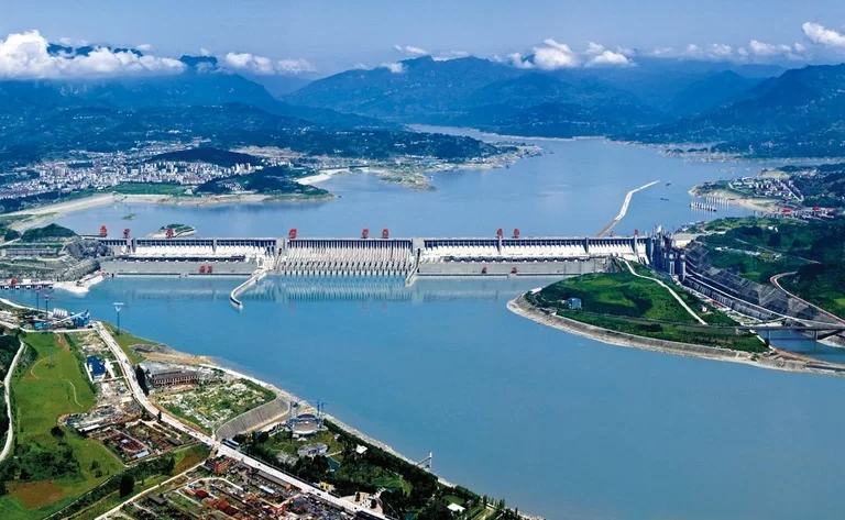 NASA Warns: Huge Structure in China Slows Down the Earth's Rotation! 89 Cindeki Uc Bogaz Baraji7.webp