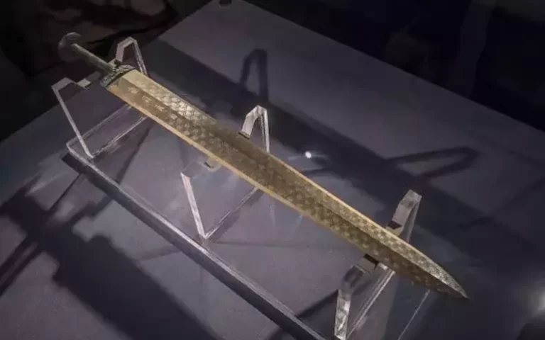 The Mystery of the Goujian Sword: It is the Same Sharp Even After 2,500 Years! 61 Goujian Kilici1.webp
