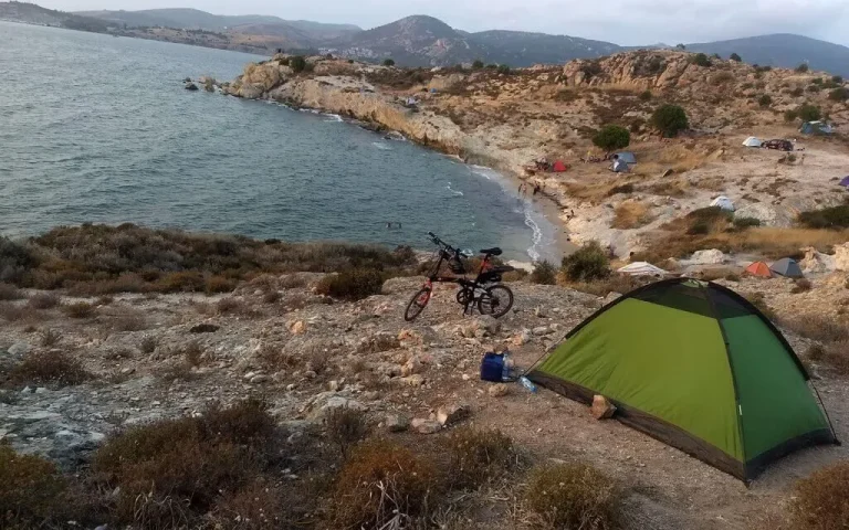 Free Camping Areas in Izmir – 13 Great Camping Spots 210 Canak Koyu Kamp Alani 1.webp