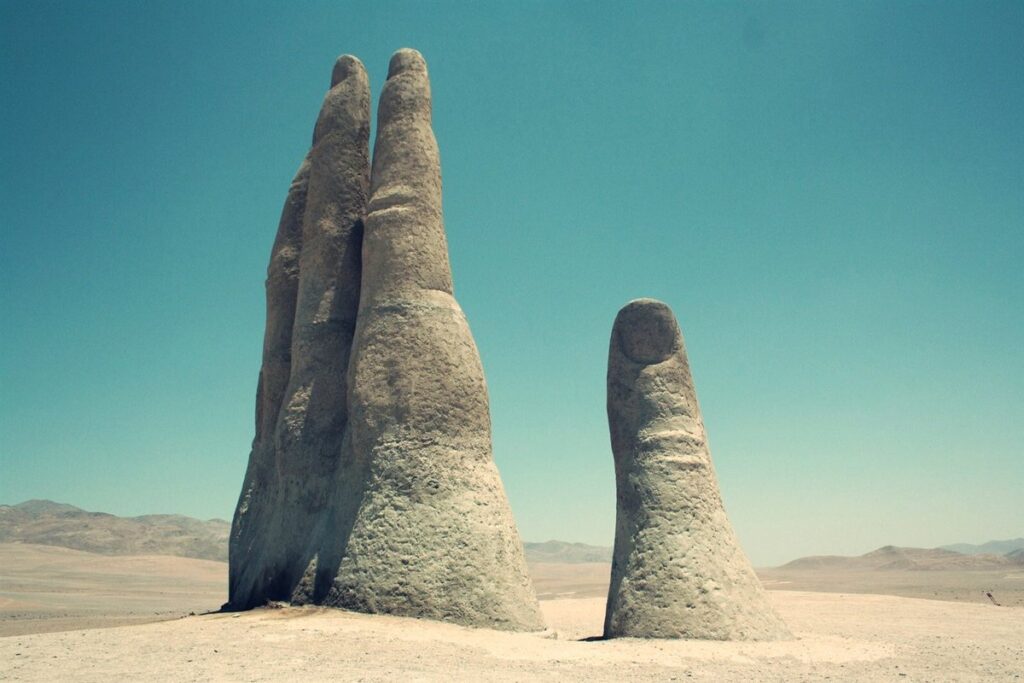 The Great Hand of the Desert and the Eye of the Great Sahara 14 colun eli5