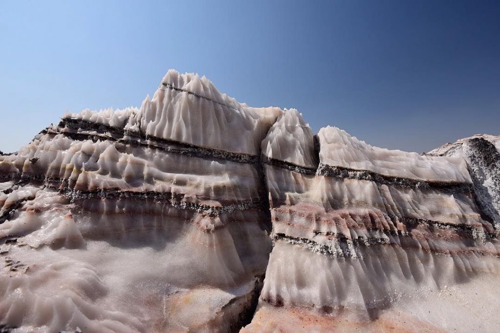 Spectacular Salt Mountains Found in Iran 18 Jashak tuz tepeleri 1