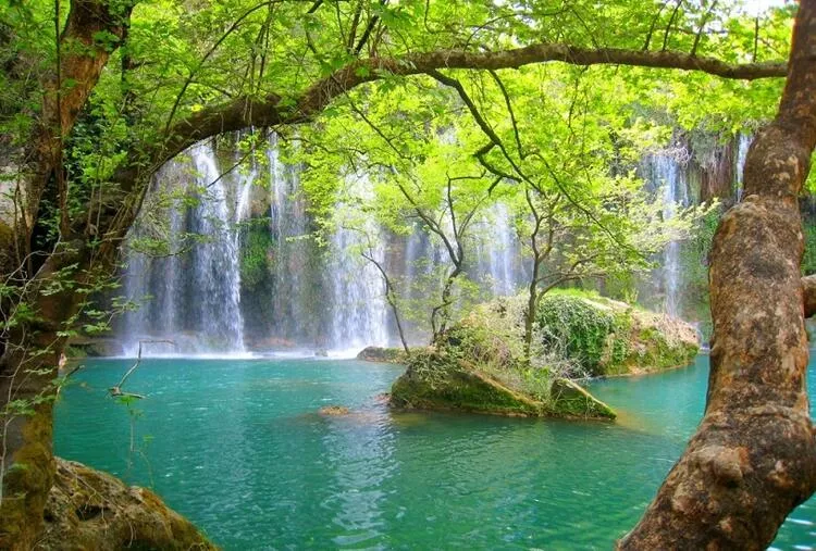 Kurşunlu Şelalesi