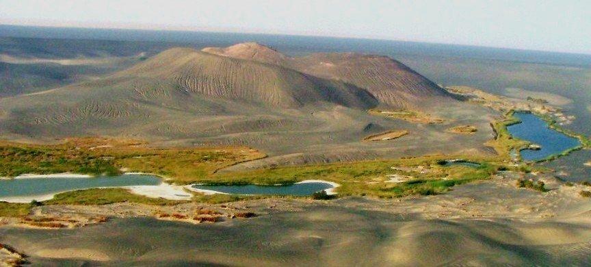 Unusual Formation in the Middle of the Desert, Mosquito Crater 4 waw an namus10