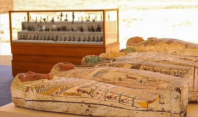 Unsealed 2,500-Year-Old Coffins Discovered 2 sakkara4