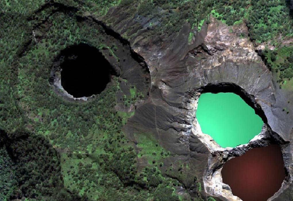 Color-Changing Lakes of Spirits; Kelimutu Mountain Lakes 2 kelimutu