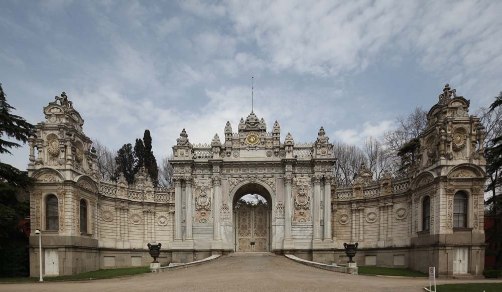 History and Features of Dolmabahçe Palace 2 dolmabahce5