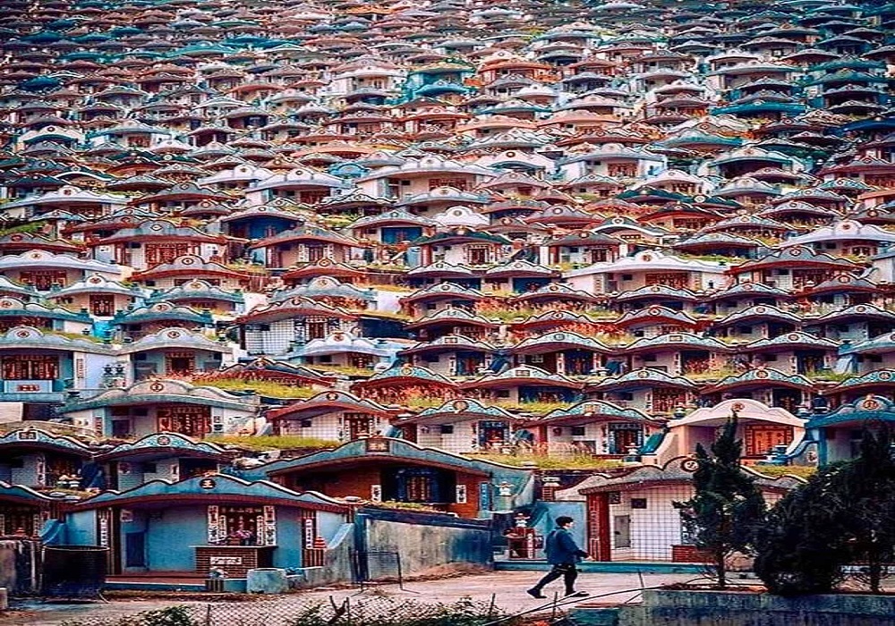 Wonderful Beauties of the World and Interesting Facts 10 Tayvandaki mezarlik1