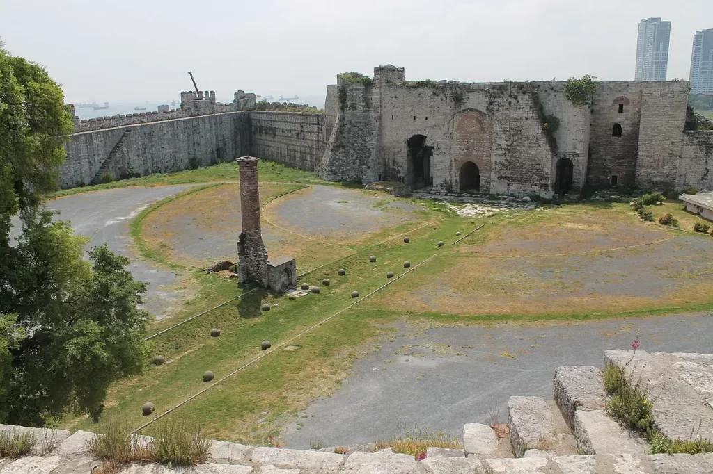 Yedikule Dungeons Where Screams Rising - Explorer 4 Yedikule Hisari7