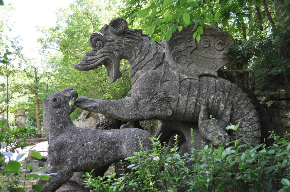 Creepy Monsters Park of the 16th Century 6 canavarlar4