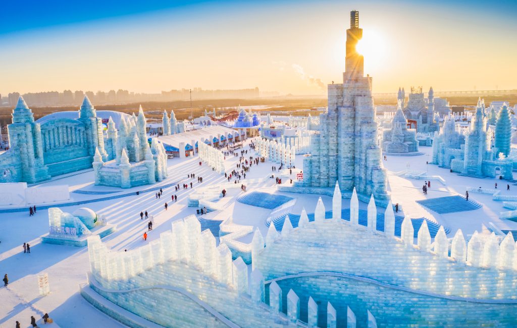 China's Fascinating Ice Festival - Explorer 6 buz festivali10