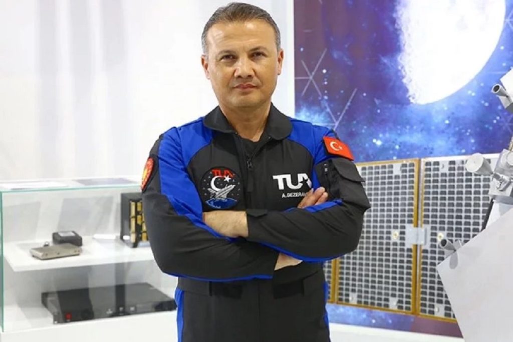Alper Gezeravcı