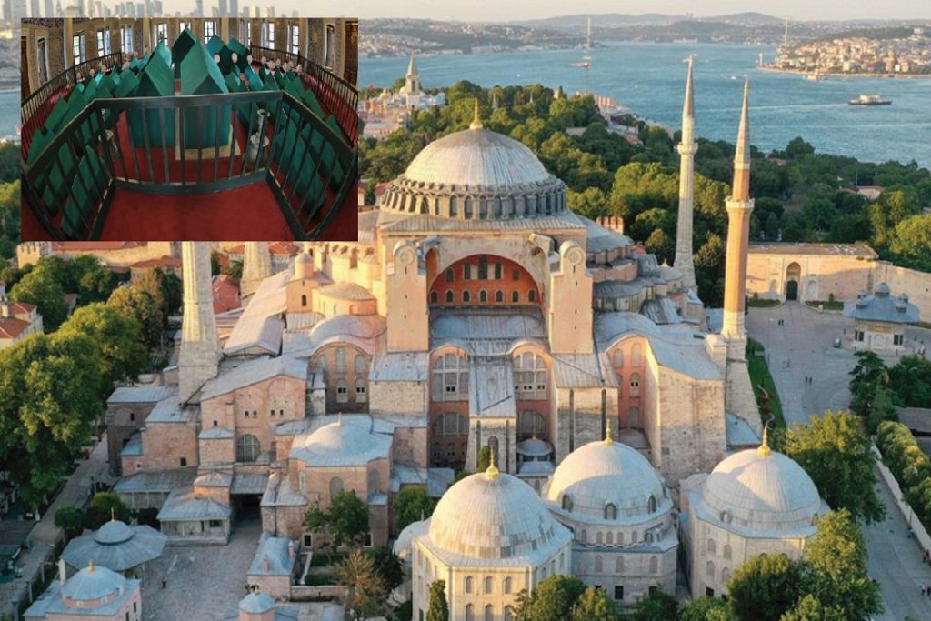 Ayasofya'nın Asırlık Türbeleri
