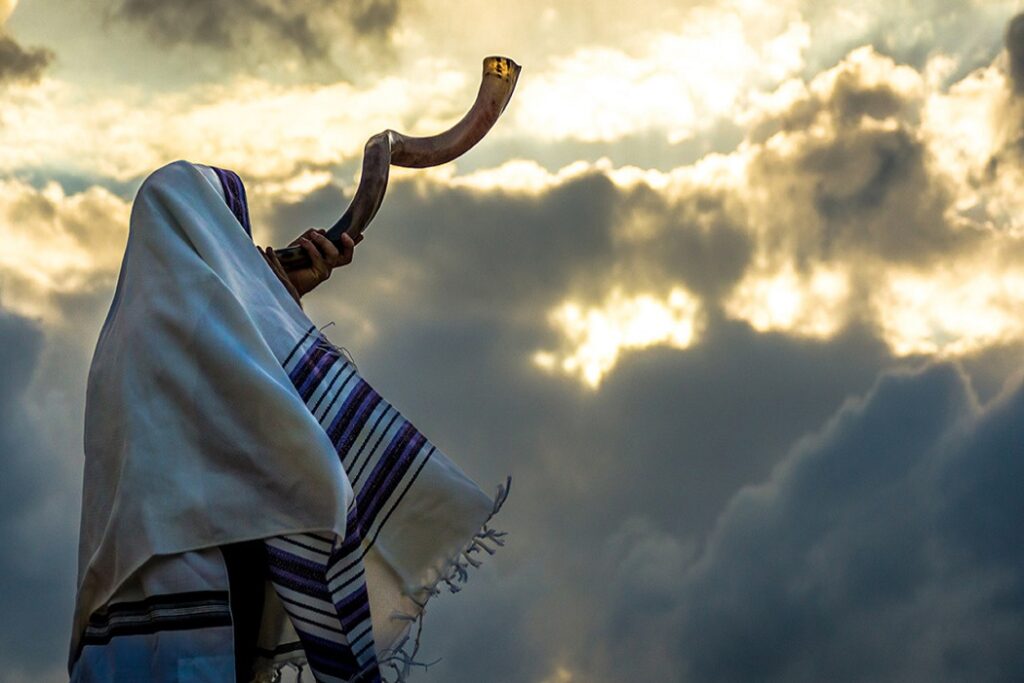 Yahudiliğin En Kutsal Bayramı: Yom Kippur’un Anlamı ve Ritüelleri